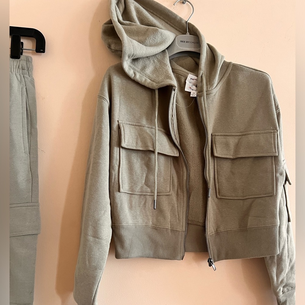 New 2PC Set Hippie Rose Junior Fleece Cargo Sweatshirt Sweatpants Size XS - Picture 5 of 10